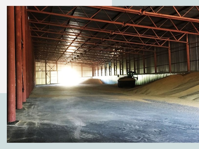 Строительство зернохранилищ в Озёрске