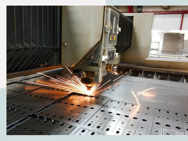 Лазерная резка металла в Озёрске от 609 руб.