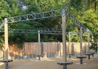 Терраса из металлоконструкций под ключ, проектирование, изготовление и монтаж от СтальСтрой-Озр